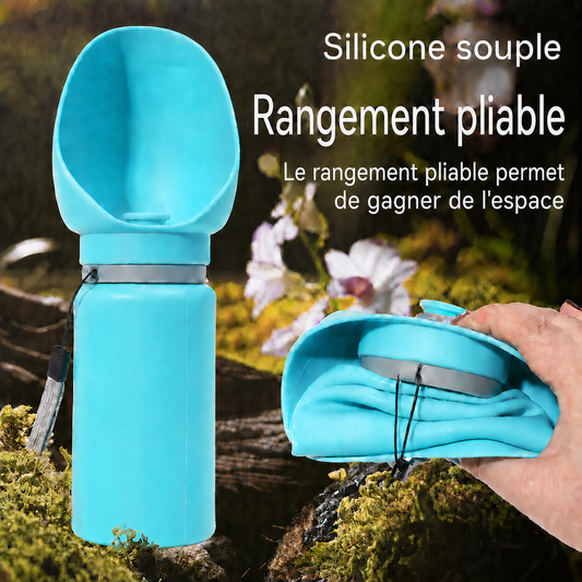 La gourde pliable HydraCool incluse dans le Kit Promenade